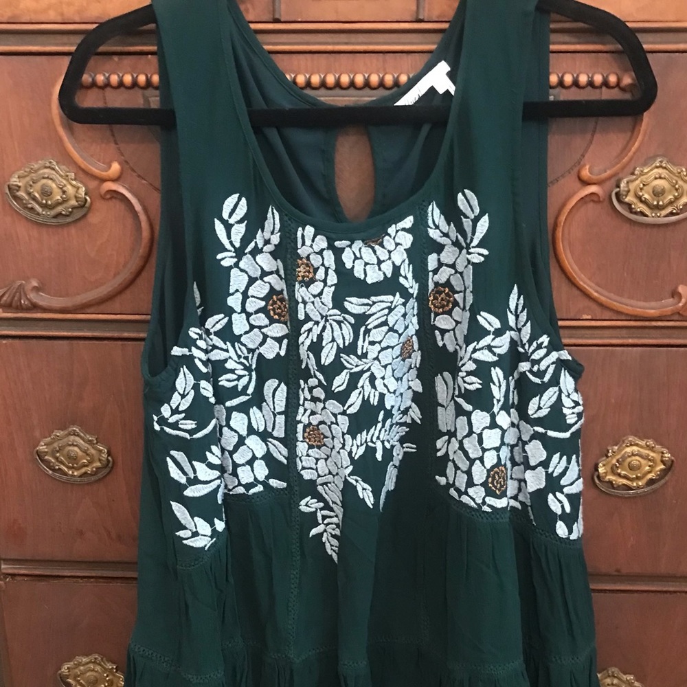 Anthropologie “floreat” sleeveless blouse